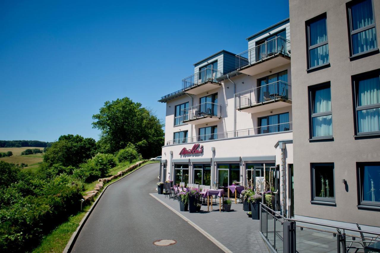 Mueller'S Landhotel Mespelbrunn Exterior photo